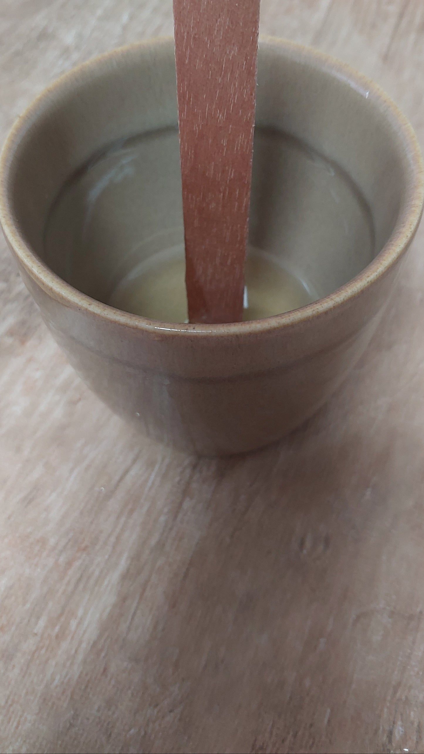 Vela em Cerâmica Bege