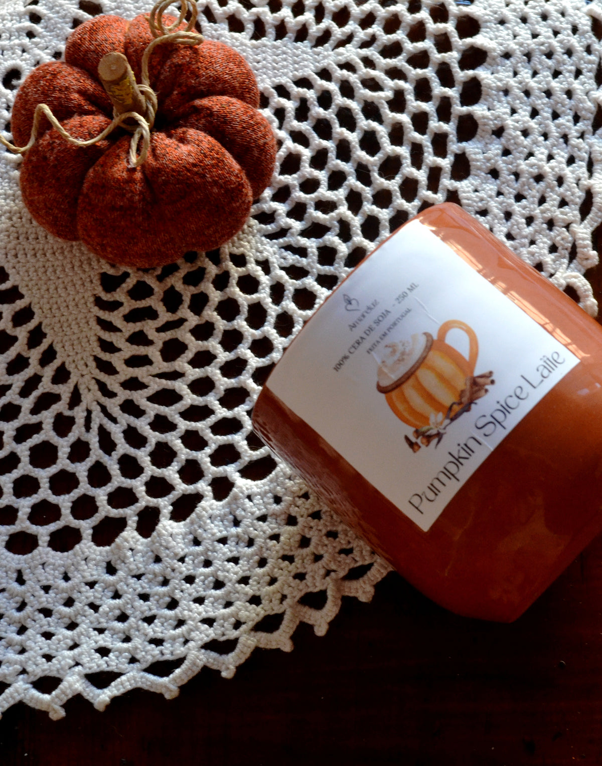Vela Pumpkin Spice Latte