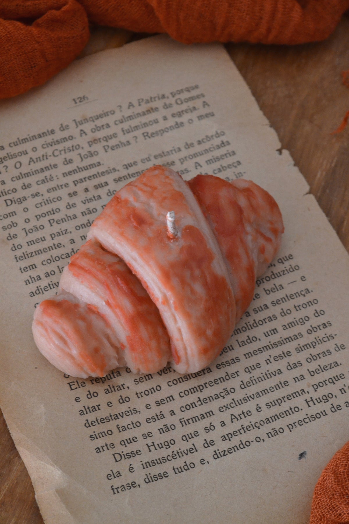 Vela Croissant